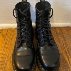 Doc Martens 1460 Smooth Leather Boots